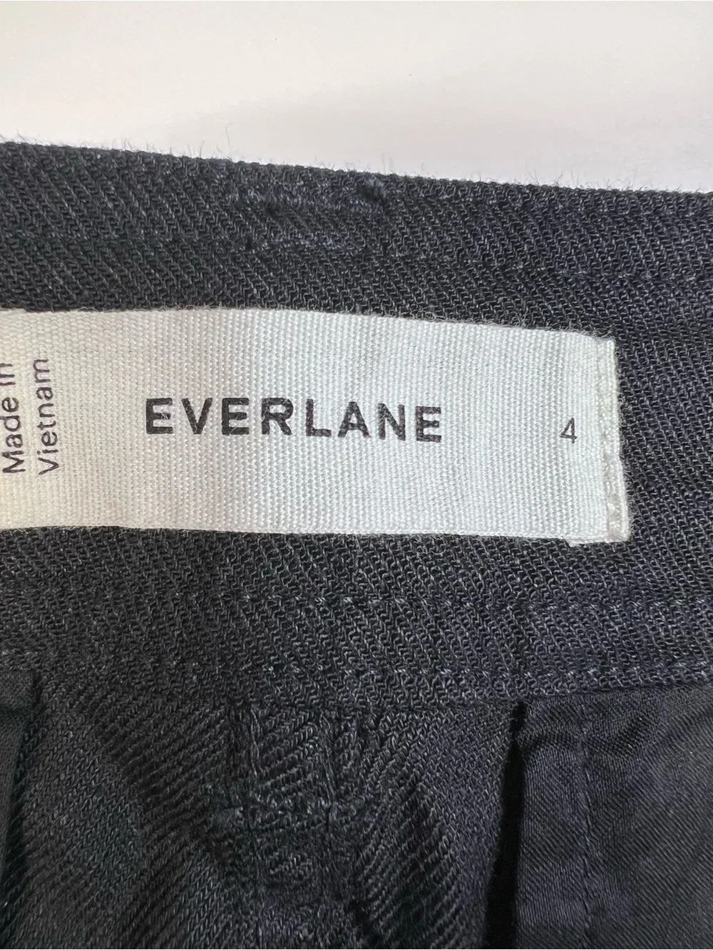 Everlane The Everywhere Pant Stretch Linen Black Barrel Leg Size 4 NWT Pleated
